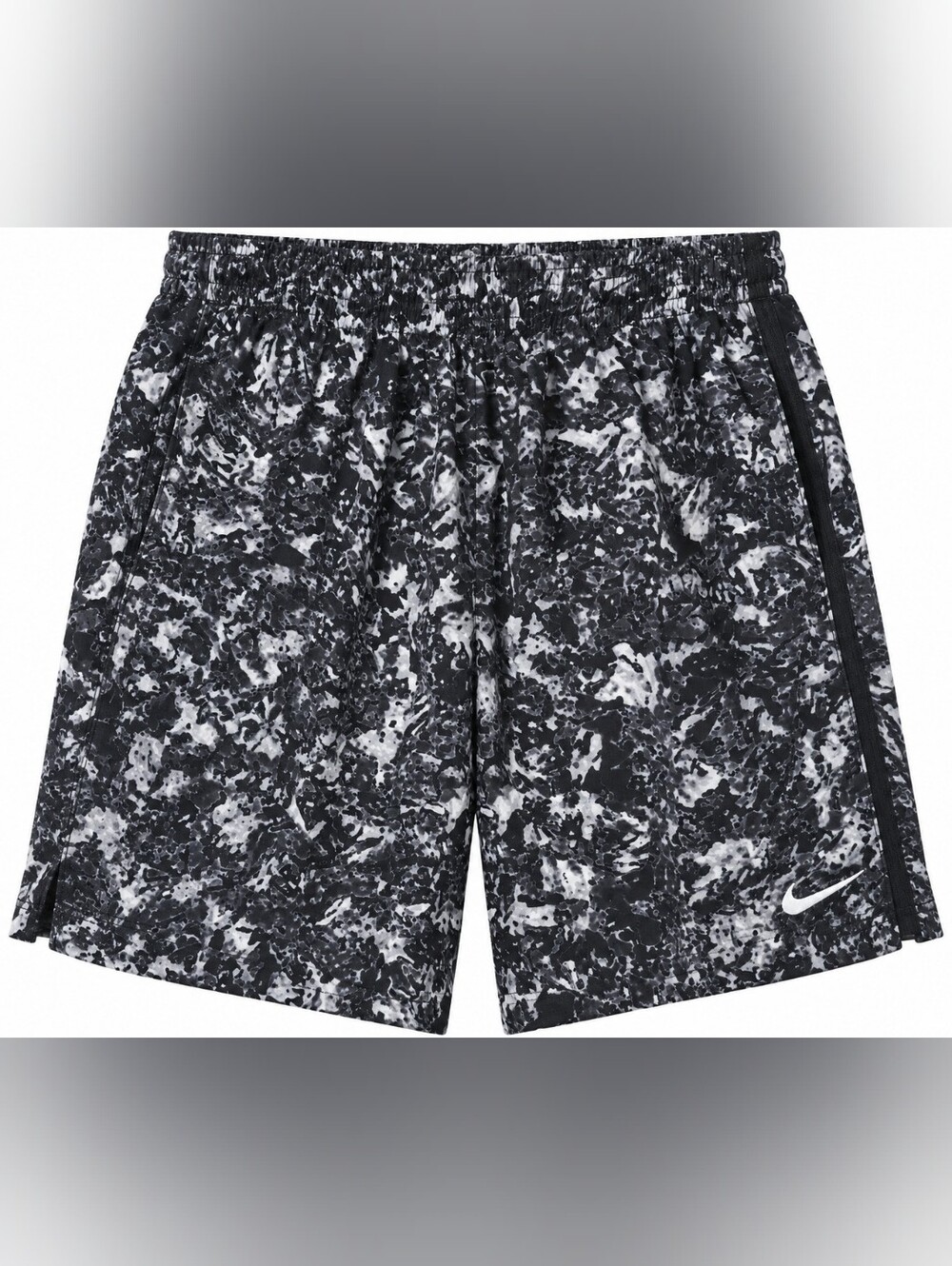 Boy's Nike Shorts Size XL